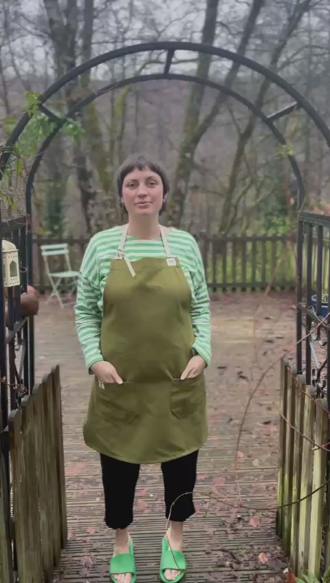 Work Shy Apron